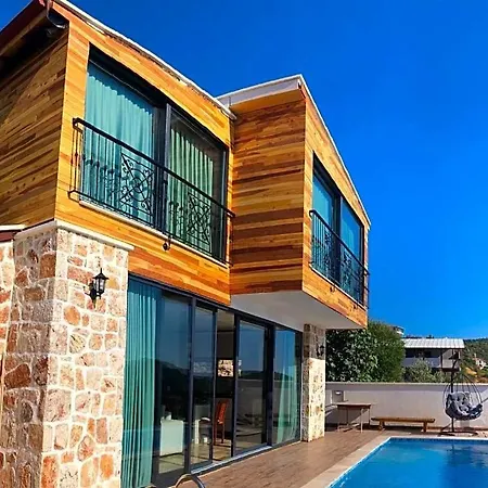 Gebze Sleeps 6 With Pool And Air Con * Kadirleryakasi